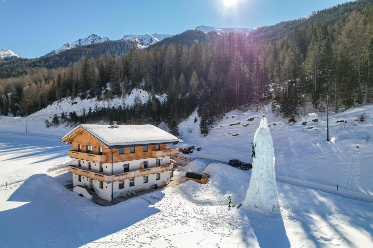Nedererhof - Zimmer Edelweiss Mit Gemeinschaftskueche Schmirn Екстериор снимка